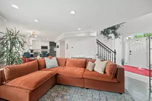 9092 S Enchanted Oak Ln E, Sandy, UT 84094 - Photo 5