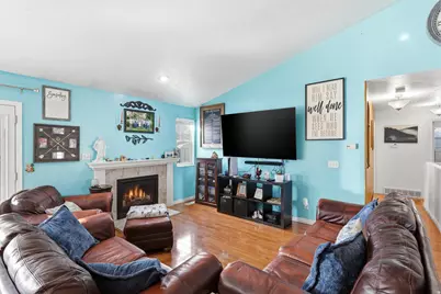 8764 S Pebblecreek Rd W, West Jordan, UT 84081 - Photo 7