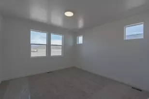 2173 E Granite Ln, Eagle Mountain, UT 84005 - Photo 13