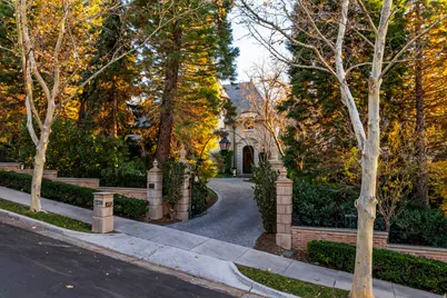 1220 E Yale Ave S, Salt Lake City, UT 84105 - Photo 1