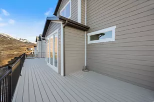 2433 E Springtime Rd, Draper (UT Cnty), UT 84020 - Photo 13