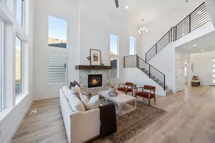 2433 E Springtime Rd, Draper (UT Cnty), UT 84020 - Photo 3