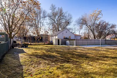 26 Sylvia Dr, South Ogden, UT 84405 - Photo 25