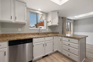 1602 E Sego Lily Dr, Sandy, UT 84092 - Photo 5