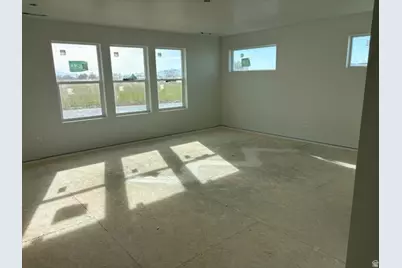 1331 N 1850 W, Clinton, UT 84015 - Photo 11