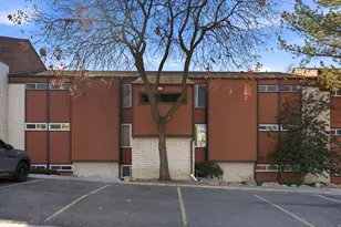 2402 S Elizabeth St, Salt Lake City, UT 84106 - Photo 1