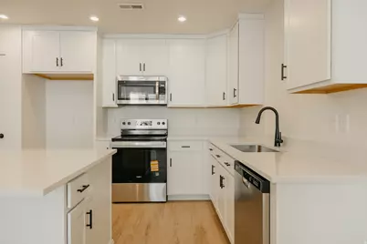 247 E 1850 N #10, North Ogden, UT 84414 - Photo 3