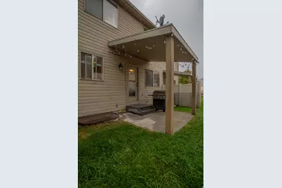 1789 W 5050 S, Roy, UT 84067 - Photo 21