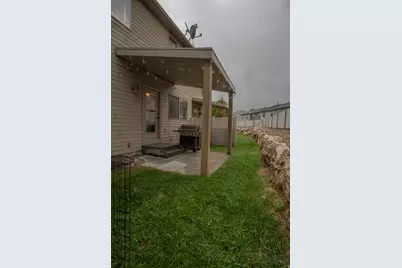1789 W 5050 S, Roy, UT 84067 - Photo 21