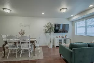 1789 W 5050 S, Roy, UT 84067 - Photo 5