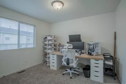 1789 W 5050 S, Roy, UT 84067 - Photo 9