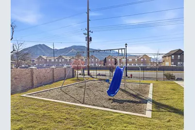 823 S 1760 E, Spanish Fork, UT 84660 - Photo 25