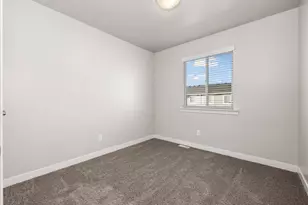 823 S 1760 E, Spanish Fork, UT 84660 - Photo 17