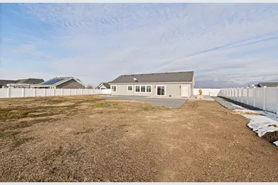 352 S 4350 W, Ogden, UT 84404 - Photo 35