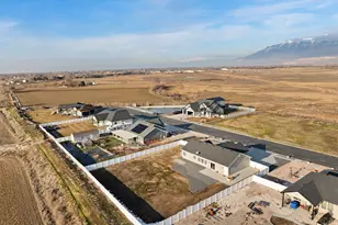 352 S 4350 W, Ogden, UT 84404 - Photo 45