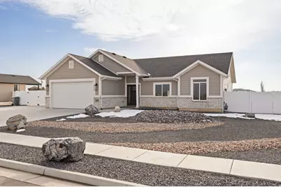352 S 4350 W, Ogden, UT 84404 - Photo 3