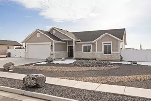 352 S 4350 W, Ogden, UT 84404 - Photo 3