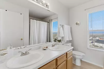 3443 S Pyrite Dr W, Magna, UT 84044 - Photo 17