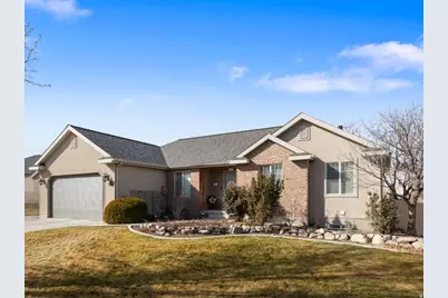 286 W Sky Ct, Saratoga Springs, UT 84045 - Photo 1