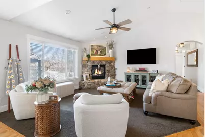 286 W Sky Ct, Saratoga Springs, UT 84045 - Photo 9