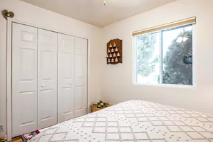 2124 E Cherry Ln, Layton, UT 84040 - Photo 17