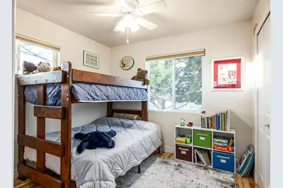 2124 E Cherry Ln, Layton, UT 84040 - Photo 21