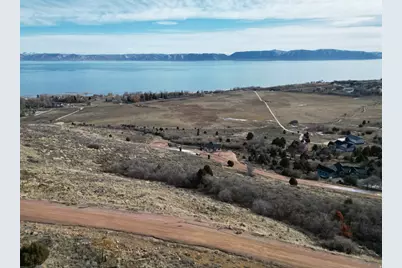 939 W Cisco Run #E-18, Garden City, UT 84028 - Photo 3