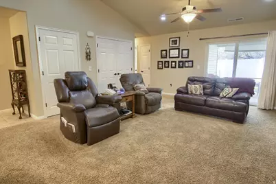 424 S 1040 E, American Fork, UT 84003 - Photo 9