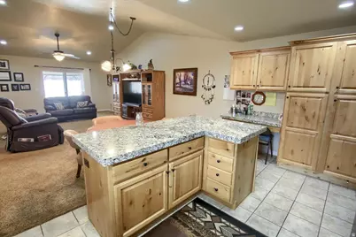 424 S 1040 E, American Fork, UT 84003 - Photo 5
