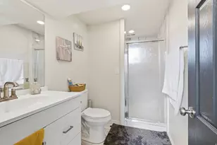 8705 S Newell Dr, West Jordan, UT 84088 - Photo 17