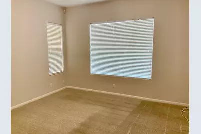 1042 W Hillview Dr, Washington, UT 84780 - Photo 19