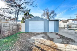 1017 W 300 S, Salt Lake City, UT 84104 - Photo 17