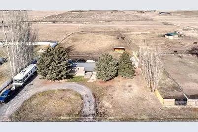 65 E 8800 S, Paradise, UT 84328 - Photo 3