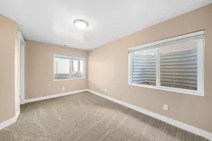 4368 E Inverness Ln E, Eagle Mountain, UT 84005 - Photo 23