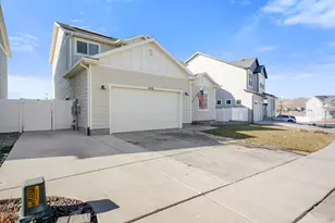 4368 E Inverness Ln E, Eagle Mountain, UT 84005 - Photo 5