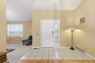 9354 S Welby Hills Dr W, West Jordan, UT 84088 - Photo 5