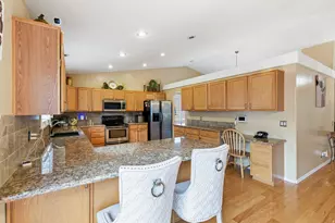 9354 S Welby Hills Dr W, West Jordan, UT 84088 - Photo 11