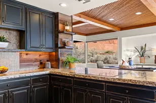 1068 N Shonto Ridge Dr, Kayenta, UT 84738 - Photo 21