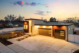 7044 S 1700 E, Cottonwood Heights, UT 84121 - Photo 41