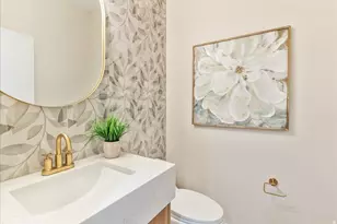 7044 S 1700 E, Cottonwood Heights, UT 84121 - Photo 17