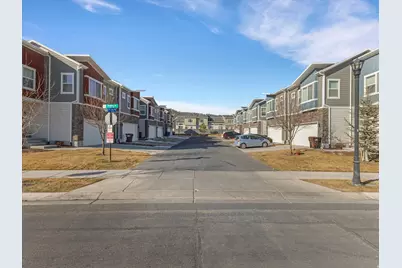 4298 E Half Timber Way N, Eagle Mountain, UT 84005 - Photo 35