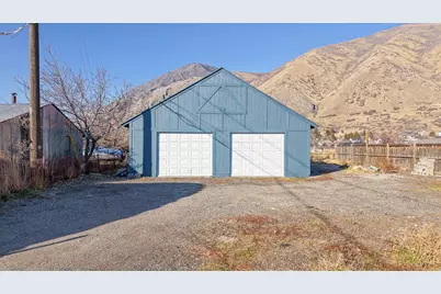 1361 E 400 S, Springville, UT 84663 - Photo 25