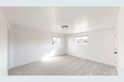 1361 E 400 S, Springville, UT 84663 - Photo 13