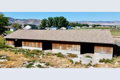 630 N Main St, Central Valley, UT 84754 - Photo 35