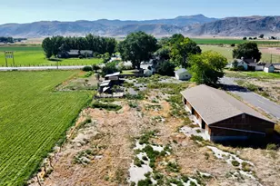 630 N Main St, Central Valley, UT 84754 - Photo 33