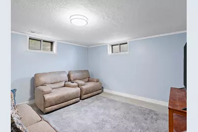 3262 W 4630 S, West Valley, UT 84119 - Photo 15