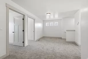 856 E 250 N, Hyrum, UT 84319 - Photo 15