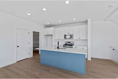 1235 N 1875 W #214, Layton, UT 84041 - Photo 11