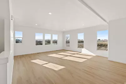 1235 N 1875 W #214, Layton, UT 84041 - Photo 13