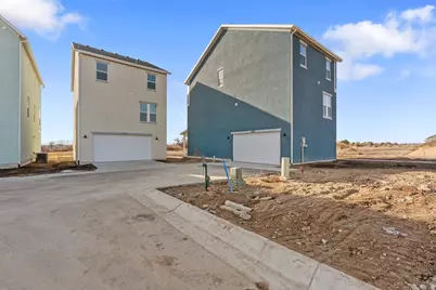1235 N 1875 W #214, Layton, UT 84041 - Photo 5